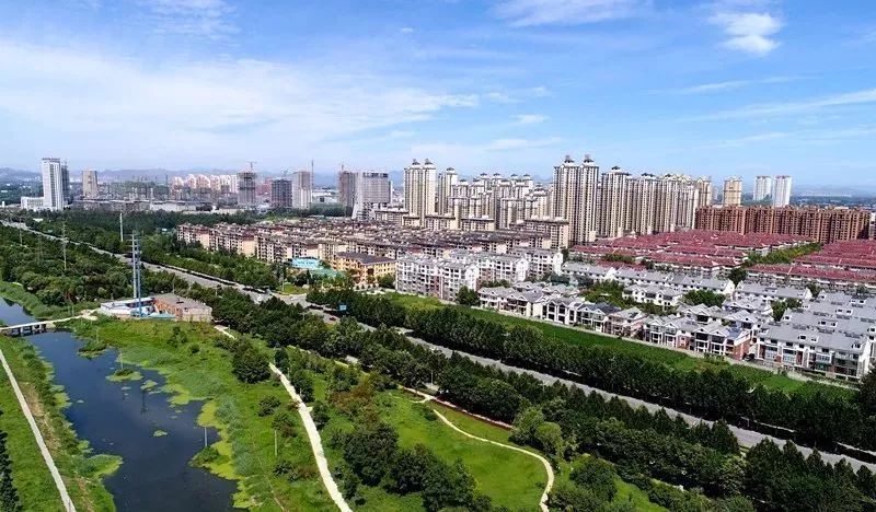 保定之光，学习变革的力量与自信成长的旅程